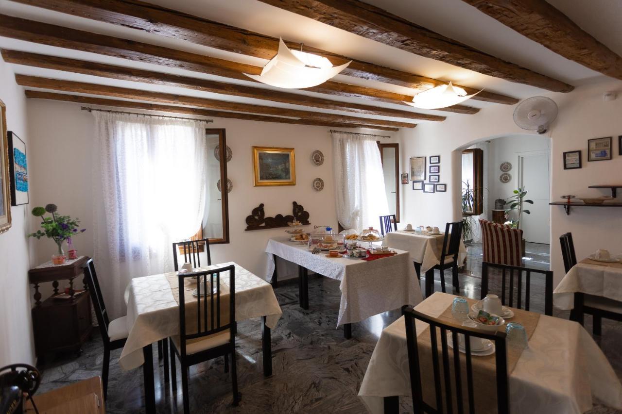 B&B Antico Orologio Chioggia Eksteriør bilde